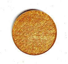 Load image into Gallery viewer, Golden eyeshadow deep gold jewel tones in 26mm magnetic affordable pan 
