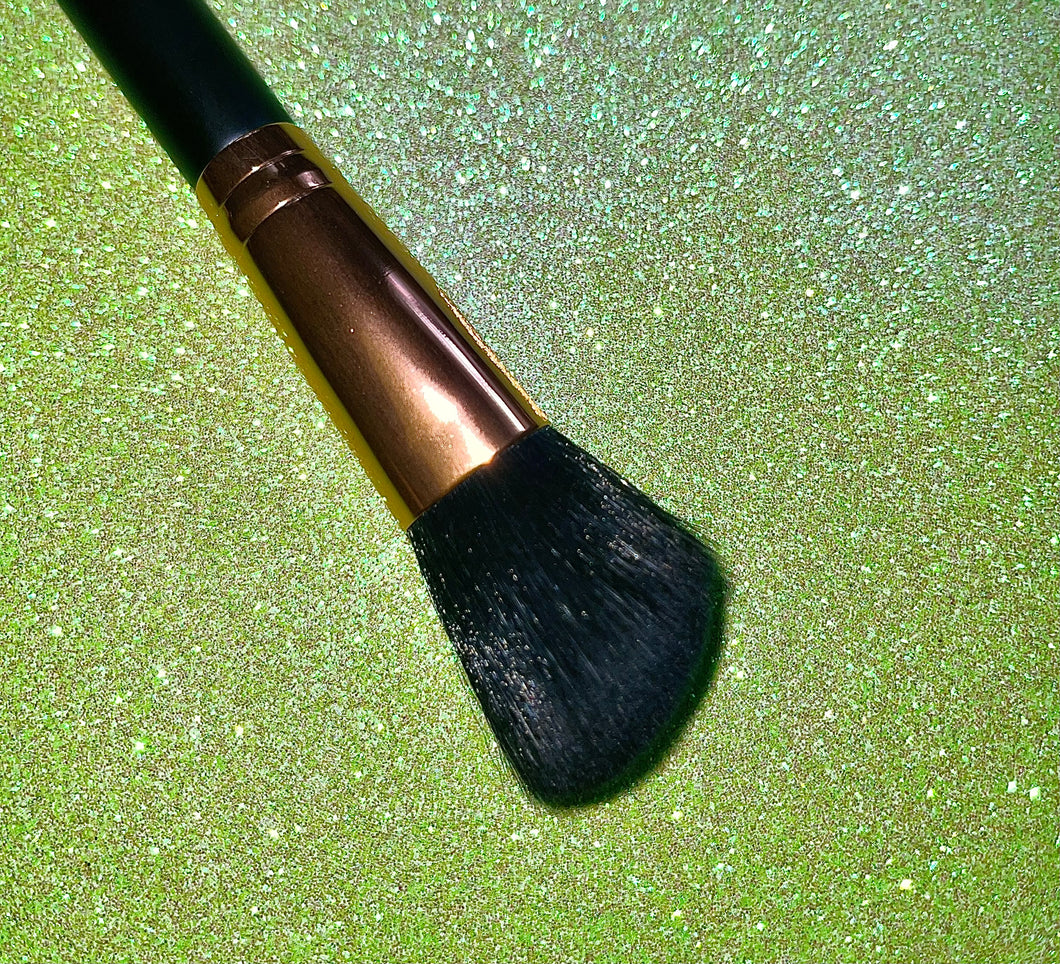 Medium Dual - Ended Flat and Angled Contour Brush
