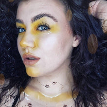 Load image into Gallery viewer, Buffyglam wearing Helianthus in a creative makeup featuring bees  
